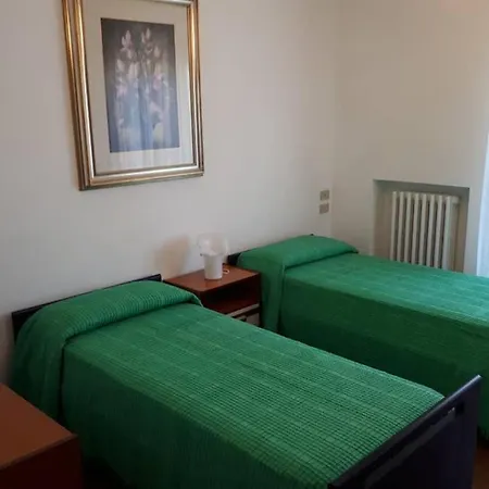 Apartment Comodo A Due Passi Dalla Stazione *